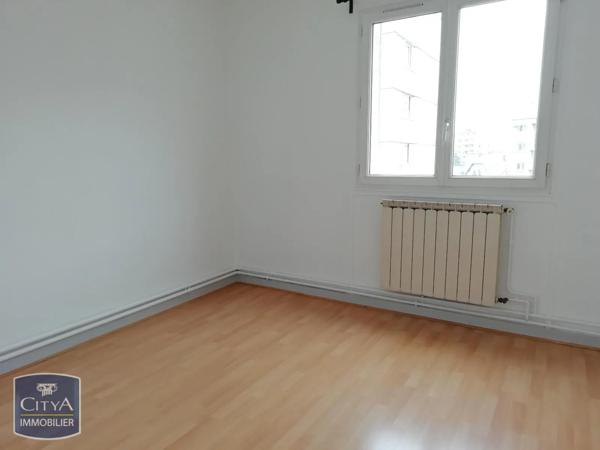 Appartement à louer 4 pièces 67.62m²