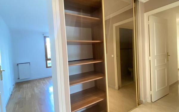 Appartement à louer    4 pièces • 118,01 m2 Fontaines-sur-Saône