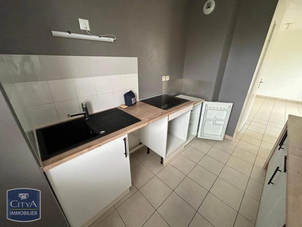 Appartement à louer 2 pièces 54.15m² Saint-André-les-Vergers (10120)