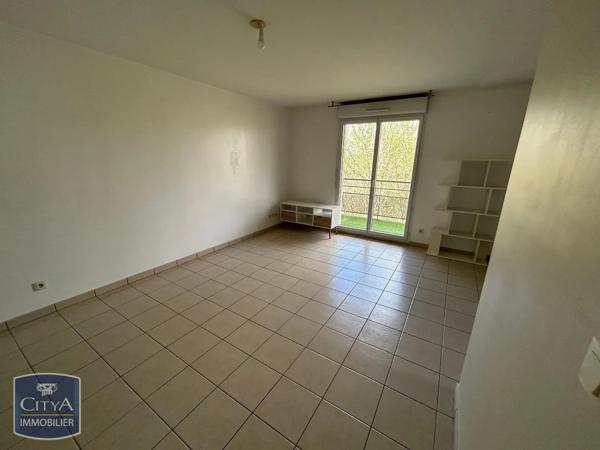 Appartement à louer 2 pièces 54.15m² Saint-André-les-Vergers (10120)