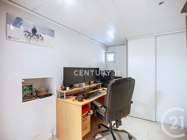 Maison à vendre  4 pièces - 117,38 m2 ROQUEVAIRE - 13