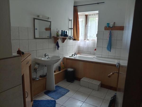 Maison à ESSOUVERT, 17400 - 6 pièces 114m²