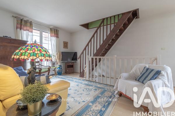 Maison à vendre 5 pièces 120 m² Villepreux