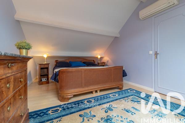 Maison à vendre 5 pièces 120 m² Villepreux