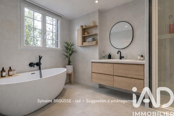 Maison à vendre 5 pièces 120 m² Villepreux