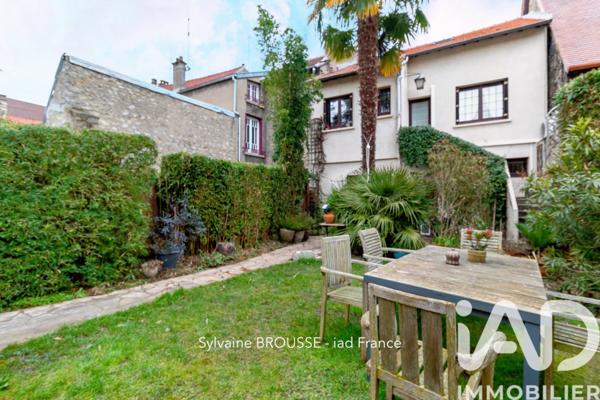Maison à vendre 5 pièces 120 m² Villepreux