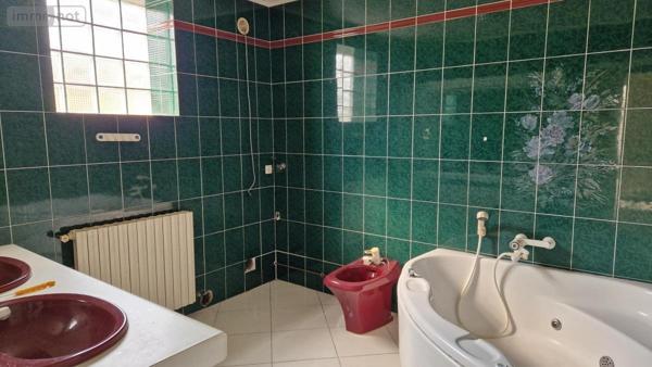 Maison à vendre à Saint-Malo en Ille-et-Vilaine (35400), ref : 35084-733   
Cottages