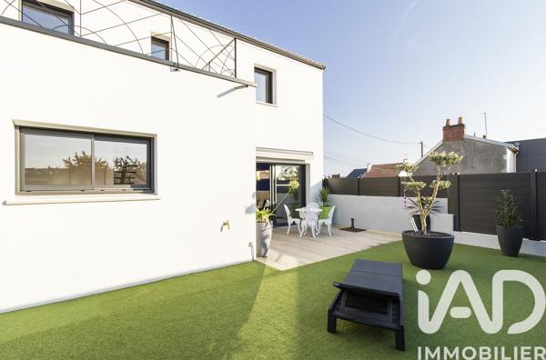 Maison à vendre 5 pièces 99 m² Nantes