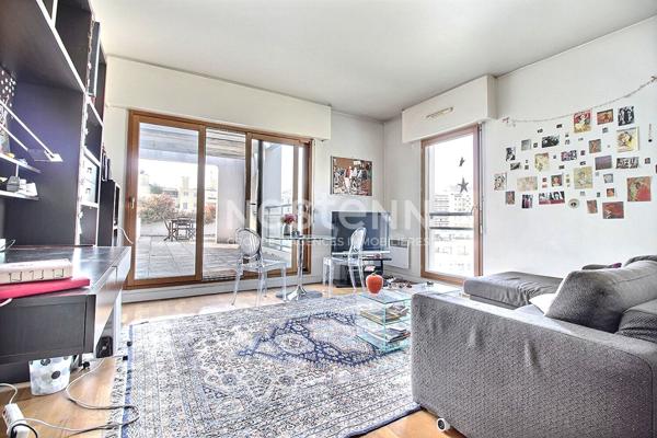 Courbevoie appartement à vendre 2 pièces TERRASSE 40m² TRANSPORTS COMMERCES RAVALEMENT VOTE ET PAYE