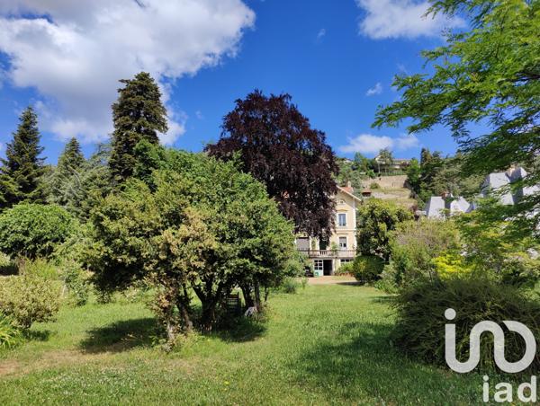 Maison à vendre 8 pièces 360 m² Bourg-Argental