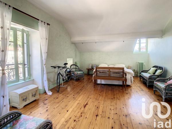 Maison à vendre 8 pièces 360 m² Bourg-Argental