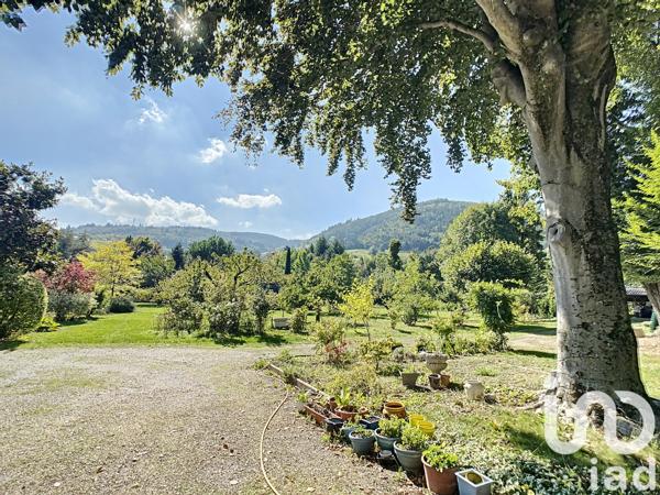 Maison à vendre 8 pièces 360 m² Bourg-Argental