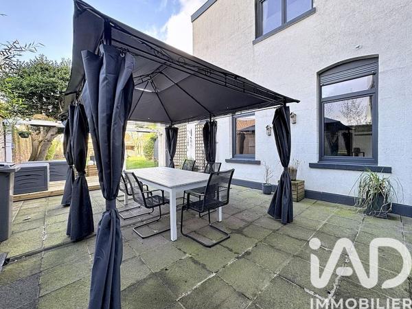 Maison à vendre 10 pièces 247 m² Comines