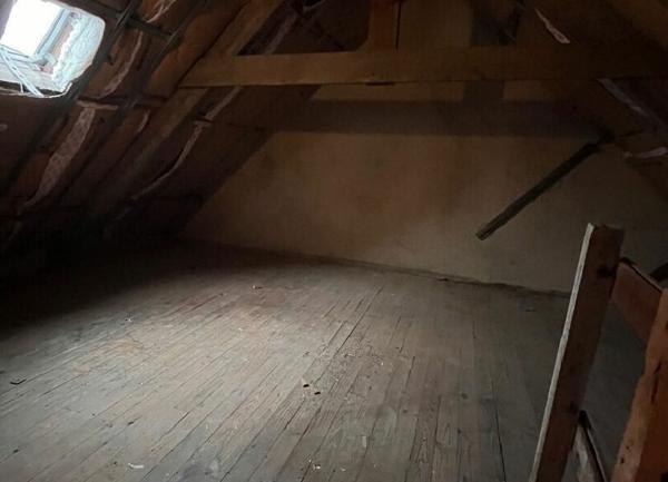 Maison à vendre    6 pièces •  Spézet