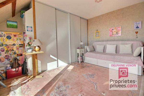 EXCLUSIVITE - Studio avec balcon proche du centre ville à Chateauneuf Sur Loire