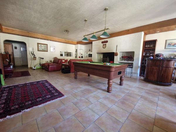 Vente Maison de village 8 pièces 196 m2 à Peyrehorade