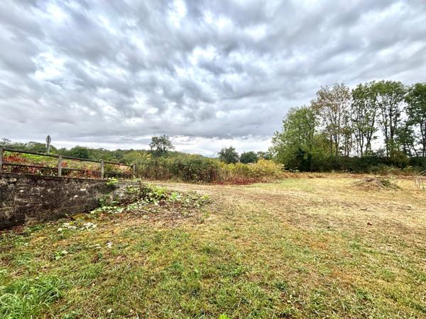 À vendre – Habitation avec local commercial, emplacement privilégié CUFFY (18)