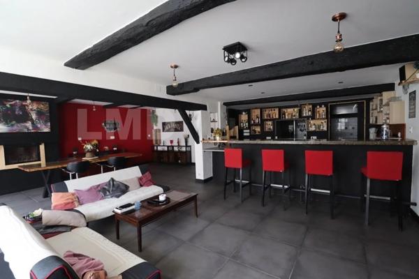 Maison de ville T6 225 M2? avec coure