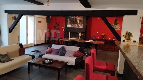 Maison de ville T6 225 M2? avec coure