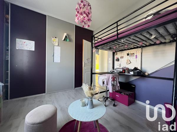 House for sale 5 rooms 125 m² La Châtaigneraie