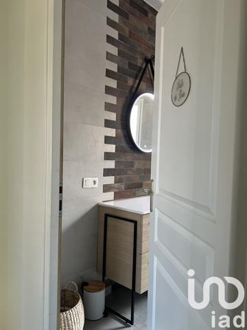 House for sale 5 rooms 125 m² La Châtaigneraie