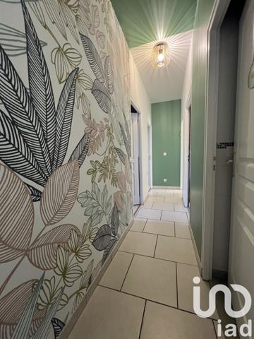 House for sale 5 rooms 125 m² La Châtaigneraie