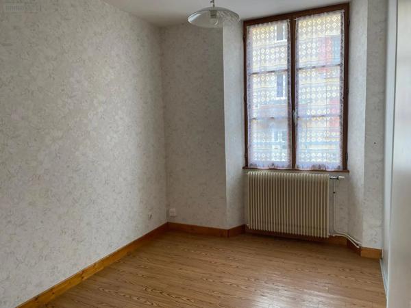 Location - Appartement Paray-le-Monial 71600 3 pièces 60 m 2