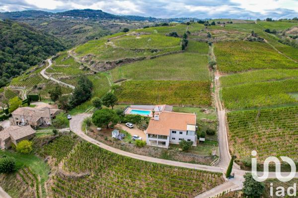 Maison à vendre 9 pièces 220 m² Cornas