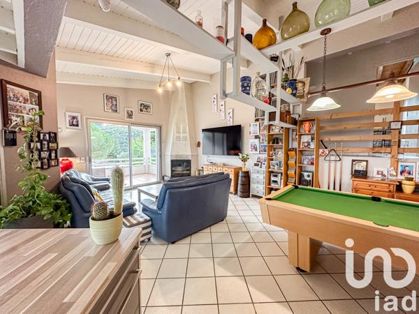 Maison à vendre 9 pièces 220 m² Cornas