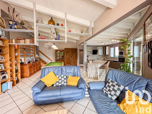 Maison à vendre 9 pièces 220 m² Cornas