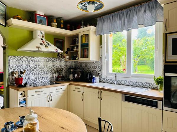 NECY - MAISON 5 CHAMBRES EN PARFAIT ETAT