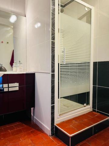 NECY - MAISON 5 CHAMBRES EN PARFAIT ETAT