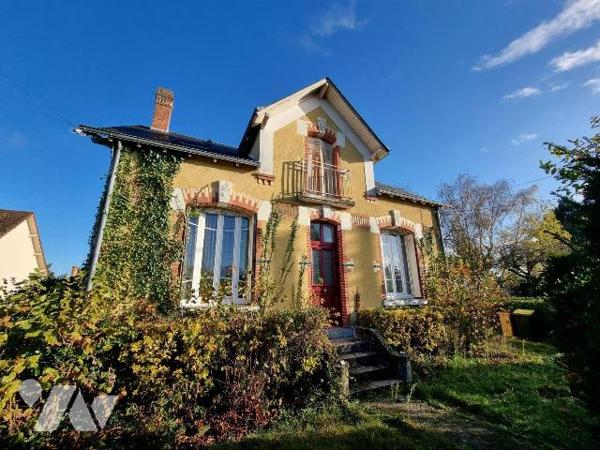 &#127969; Maison de charme avec piscine et grand terrain ? Romorantin (41), Située à proximité ...