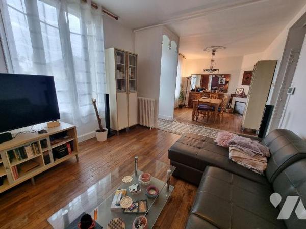 &#127969; Maison de charme avec piscine et grand terrain ? Romorantin (41), Située à proximité ...