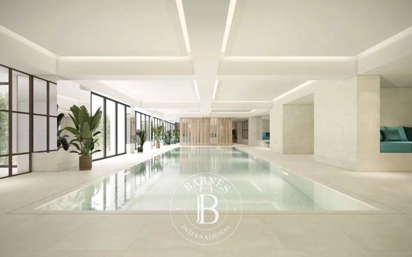 Neuilly-sur-Seine, Triplex 4 Chambres -  253 m² à vendre