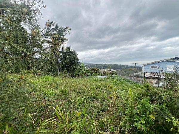 Terrain à Batir à vendre à La-Montagne à la Réunion (97417), ref : 97405/183