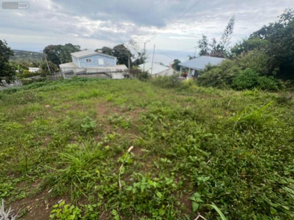 Terrain à Batir à vendre à La-Montagne à la Réunion (97417), ref : 97405/183