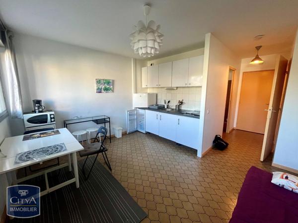 Location appartement Riom (63200) 1 pièce 24.2m²