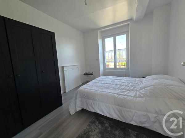 Immeuble à vendre  210 m 2   ATHIS VAL DE ROUVRE  - 61