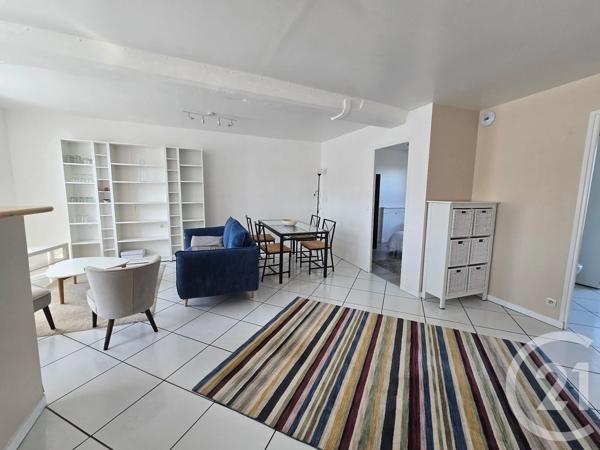 Immeuble à vendre  210 m 2   ATHIS VAL DE ROUVRE  - 61