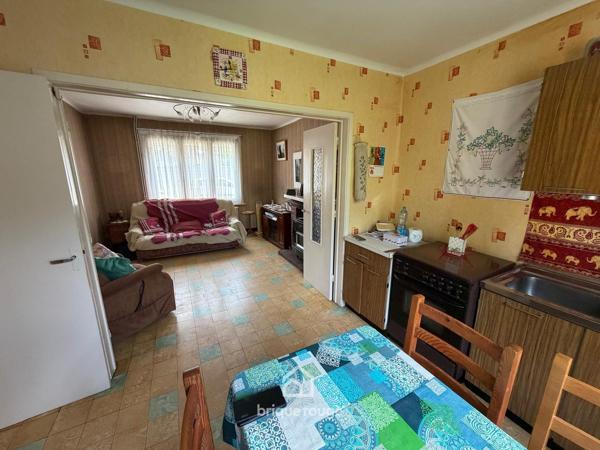 Maison bâtir 3 chambres avec jardin