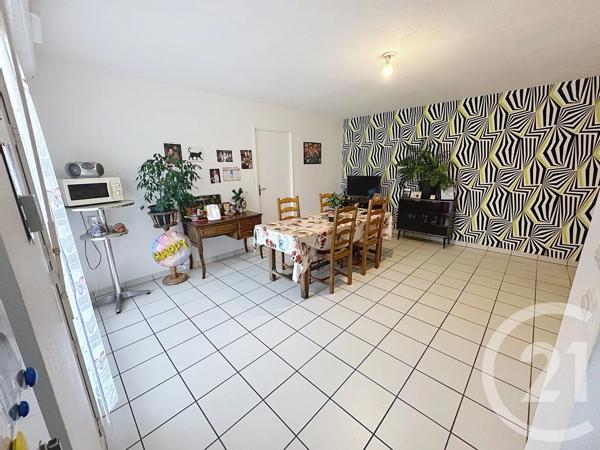 Appartement F2 Bis à vendre  3 pièces - 55,26 m 2   FECAMP  - 76