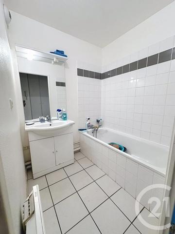 Appartement F2 Bis à vendre  3 pièces - 55,26 m 2   FECAMP  - 76