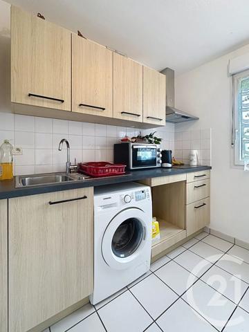 Appartement F2 Bis à vendre  3 pièces - 55,26 m 2   FECAMP  - 76
