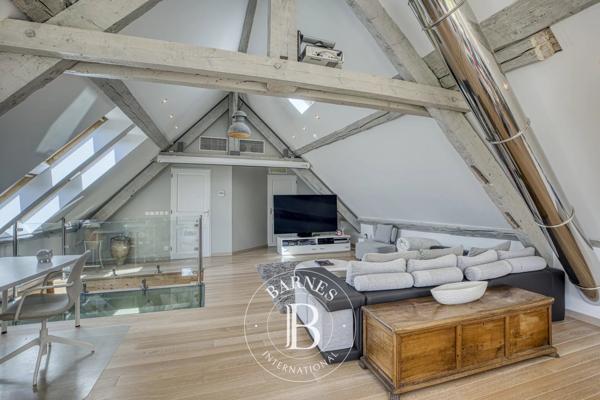Beaumont, Maison 4 Chambres -  339 m² à vendre