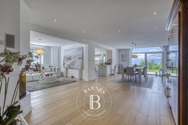 Beaumont, Maison 4 Chambres -  339 m² à vendre