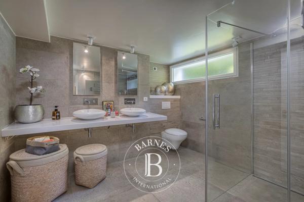Beaumont, Maison 4 Chambres -  339 m² à vendre