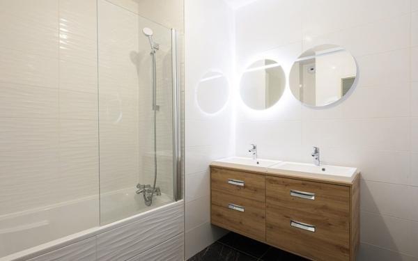 Appartement à vendre    4 pièces •  Marseille 8