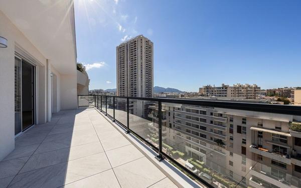 Appartement à vendre    4 pièces •  Marseille 8