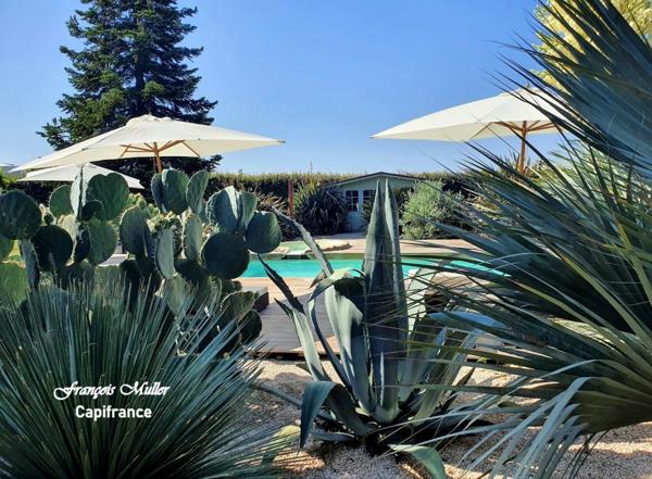 Propriété de caractère avec piscine et gîtes – Art de vivre en Provence